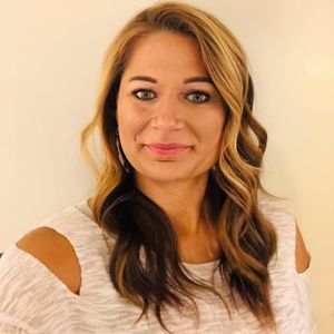 Meet your Posher, Mandy